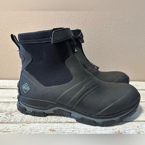 The Original Muck Boot Men’s Apex Mid Zip Ankle Boot - NWT